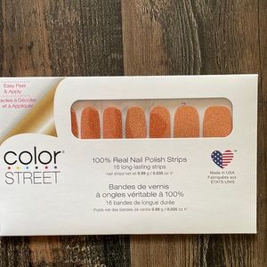 Coming in Hot Color Street Nail Set
